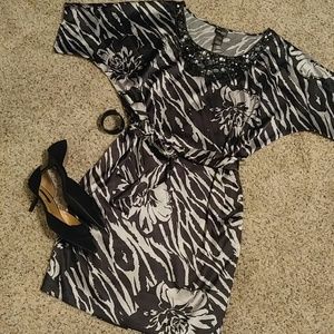 BISOU BISOU BLACK & SILVER PATTERNED DRESS 8